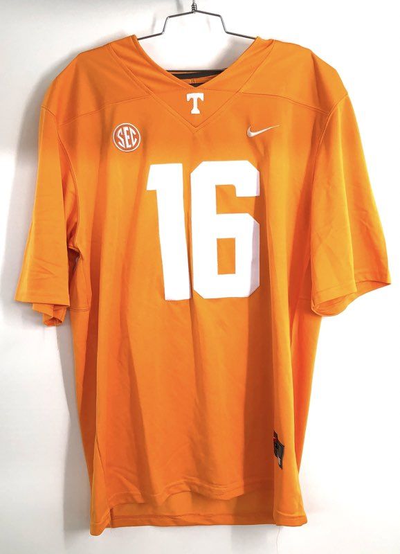 Nike Men's Tennessee Volunteers Peyton Manning #16 SEC Football Jersey Orange M