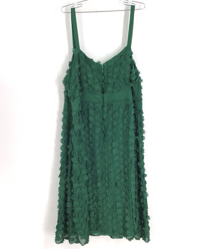 NWT Eva Franco Women&#39;s Green Sleeveless V-Neck Mini Dress - Size 22W