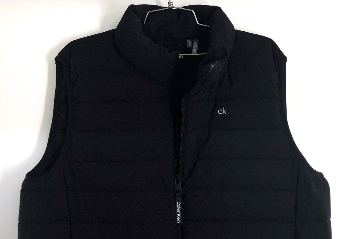 Calvin Klein Men's Black Infinite Stretch Water Resistant Puffer Vest NWT Sz L