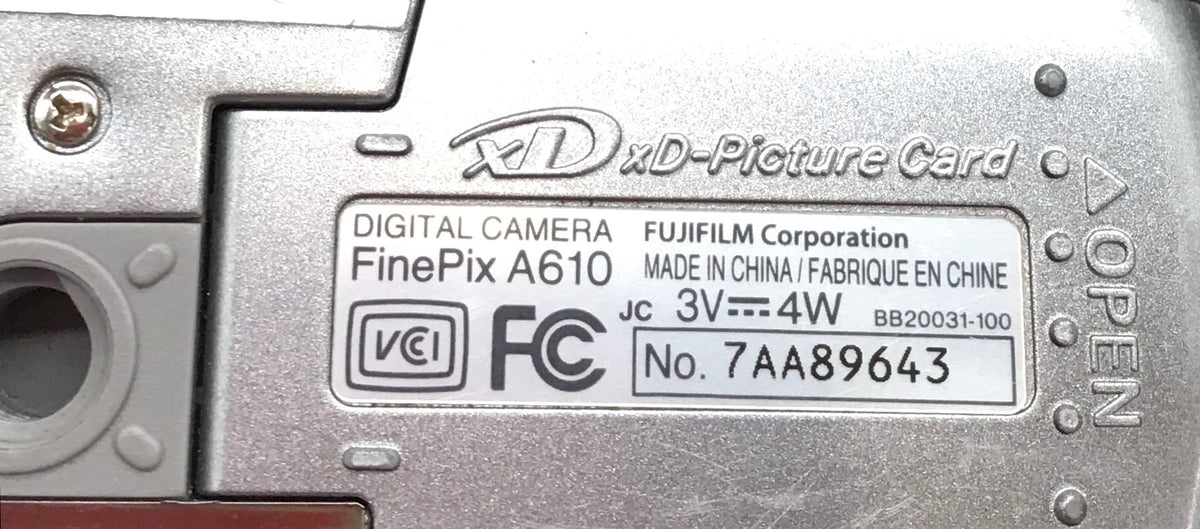 Fujifilm FinePix A610 6.3 MP Point & Shoot Digital Camera