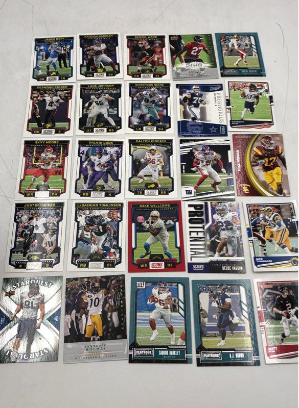 Lot Of Football NFL Cards. Medium Box, Unsorted