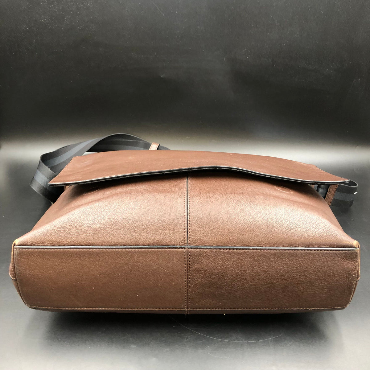 Coach Brown Pebbled Leather Charles Messenger Crossbody Bag COA