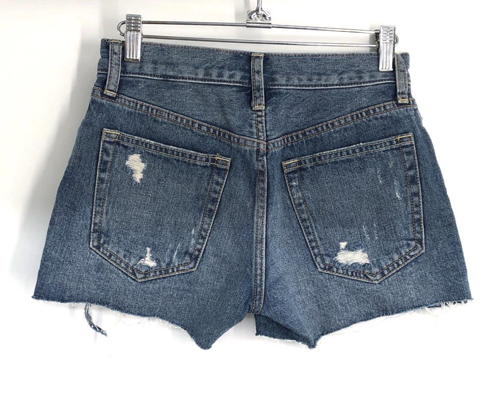 Free People Women's Byron Bay Distressed Denim Shorts Blue Cut-off Sz 24 NWT
