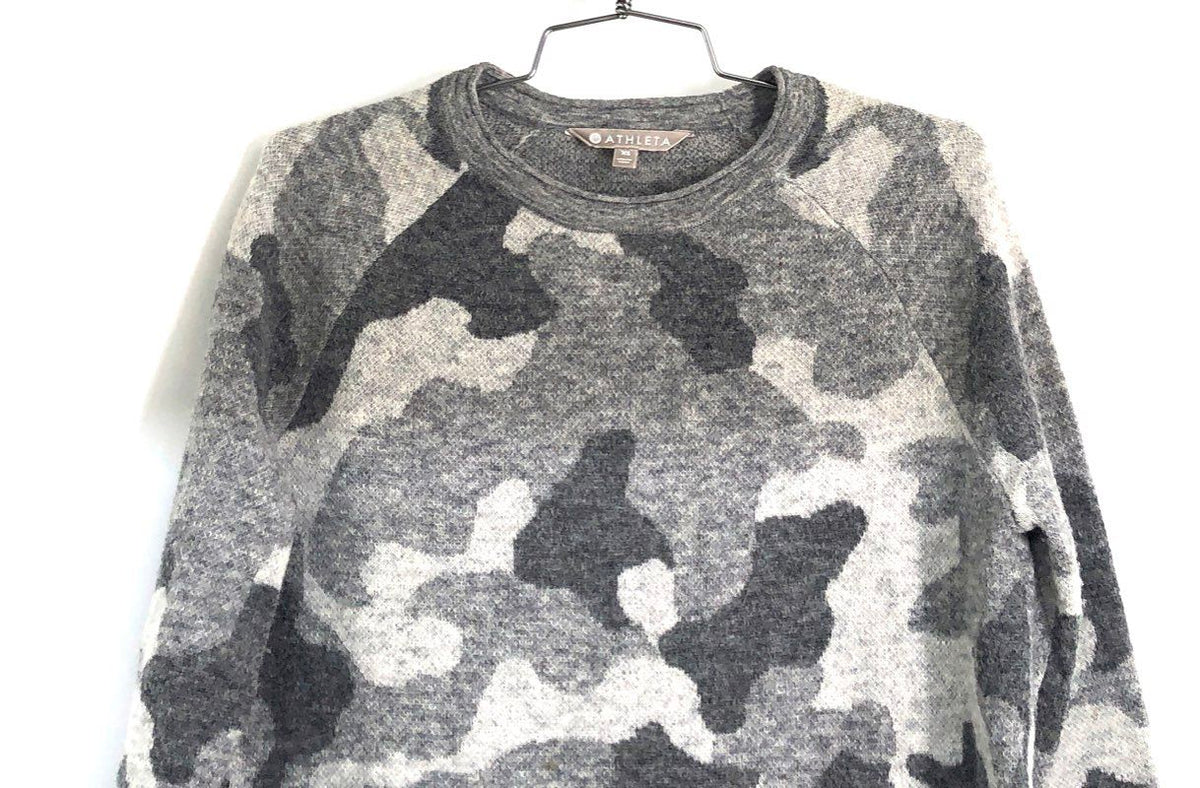 Athleta Women's Gray Camo Alpaca Merino Wool Blend Sweater Pullover Sz XS