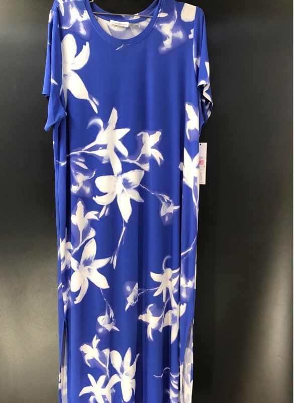 NWT Calvin Klein Women&#39;s Blue Maxi Dress - Size 1X