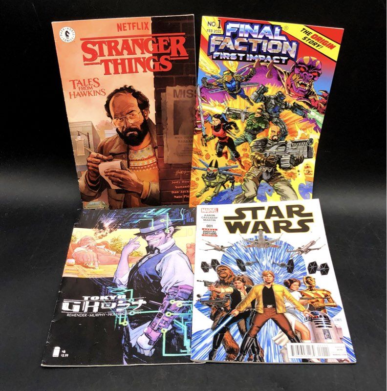 Star Wars Batman Superman + 20 Comic Book Lot Marvel DC Image Dark Horse