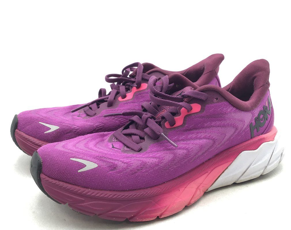 Hoka One One Women&#39;s Arahi 6 1123195 Purple Low-Top Running Shoes - Size 7B