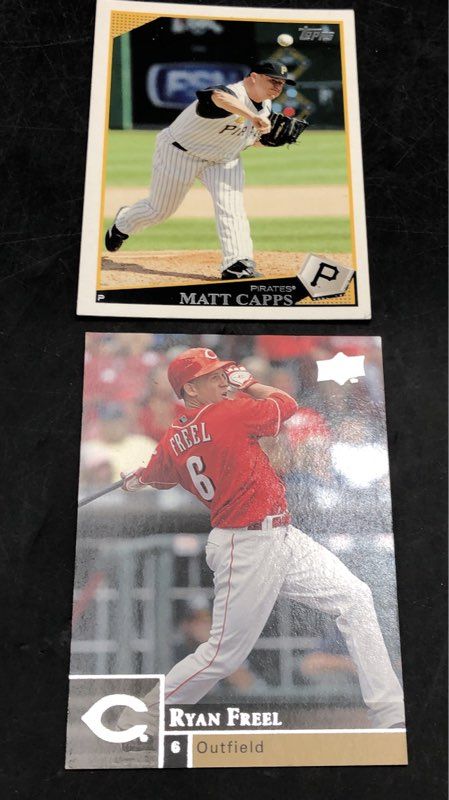 11.5 Lbs. Lot Of Upper Deck SkyBox Baseball & More Cards. Medium Box, Unsorted