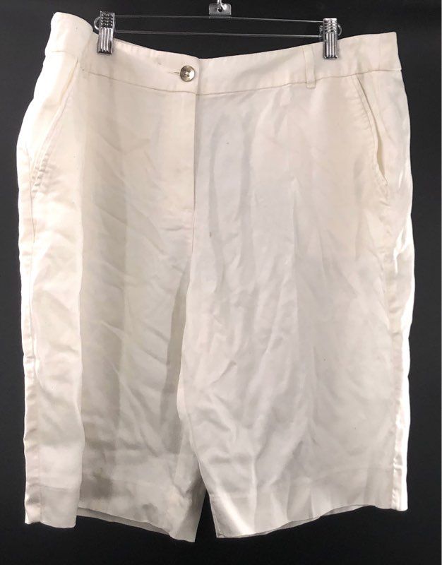 Chico's Women's Antique White Lyocell Linen Blend 11" Inseam Shorts NWT Sz 3