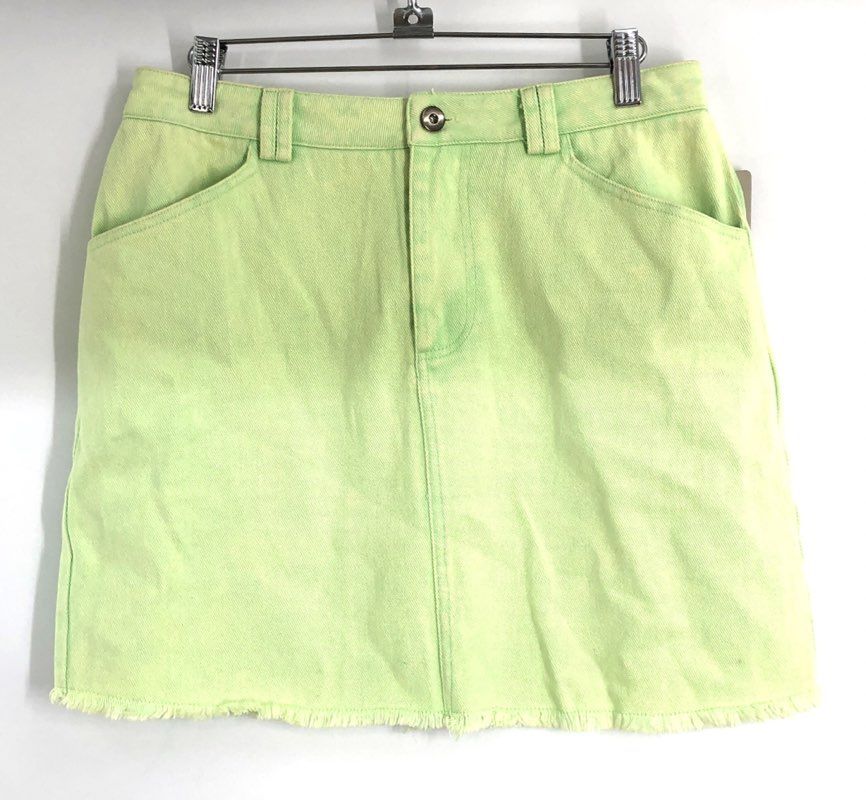 Sunland 17 Women's Lime Green Denim Mini Skirt Raw Frayed Hem Size M