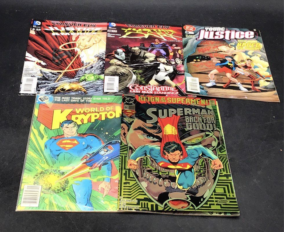 DC Comics Book Lot 1990s-2010s Superhero Mixed Titles Approximately 20