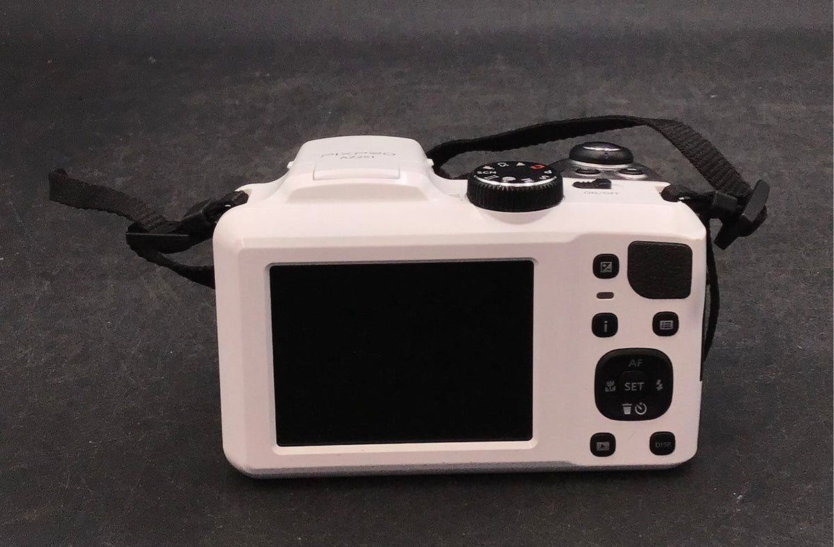 Kodak PIXPRO AZ251 16MP 25x Zoom Digital Bridge Camera White