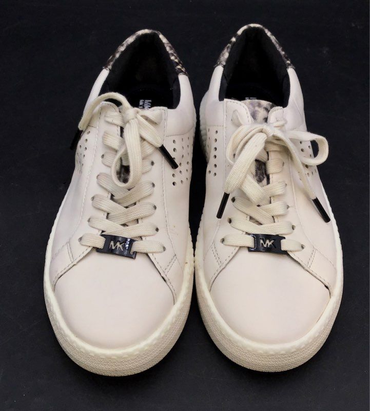 Michael Kors Women's White Leather Athletic Shoes - Size 8M