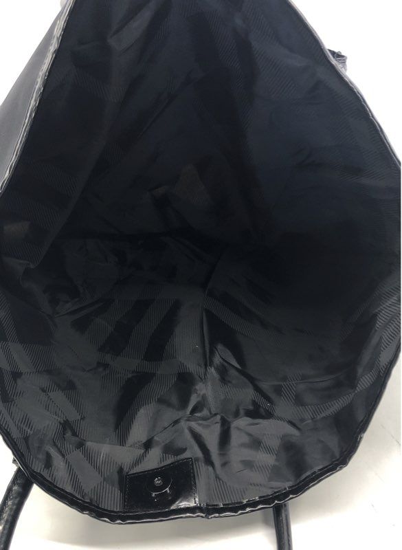 Burberry Fragrances Black Canvas Weekend Bag Large Tote Patent Trim NWT
