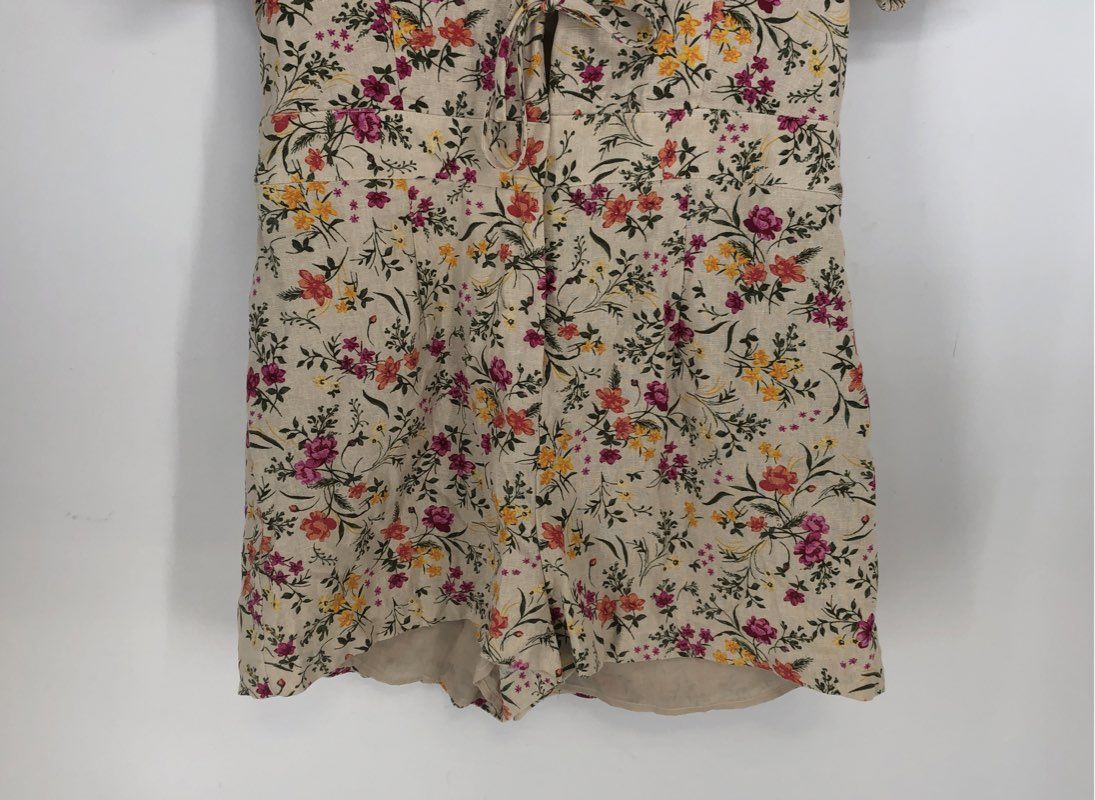 NWT Chelsea & Violet Women's Multicolor Floral One-Piece Romper - Size L