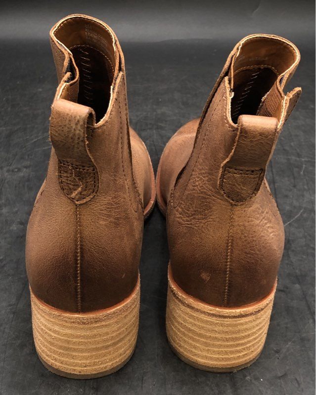 Kork-Ease Mindo Brown Distressed Leather Chelsea Ankle Boots Women's Size 8