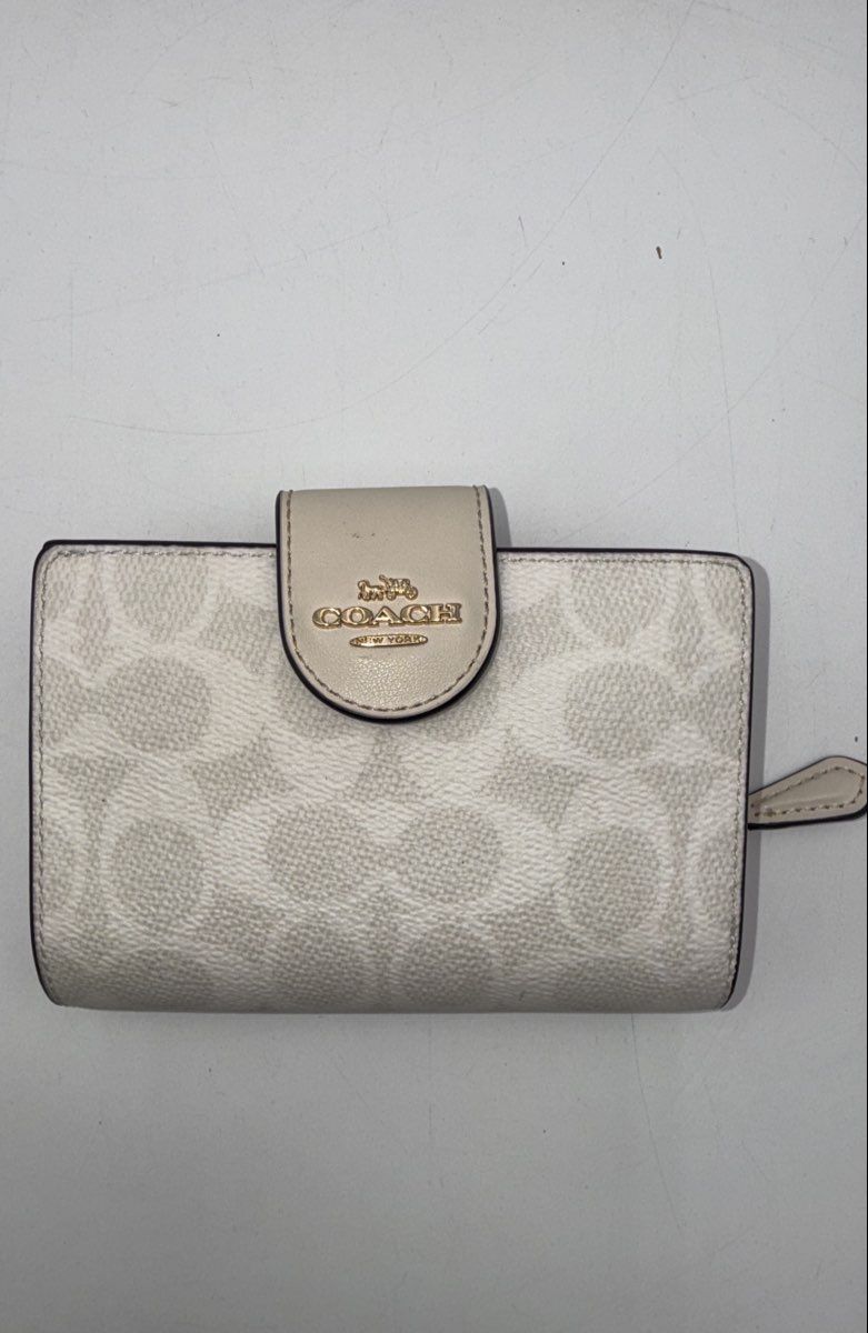 Coach White Signature Canvas Medium Corner Zip Wallet Gold Hardware