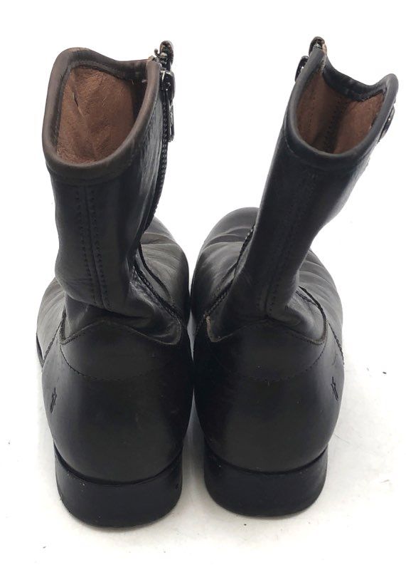 Frye Melissa Button Short Boot Smoke Brown Leather Ankle Boots Size 9.5 B