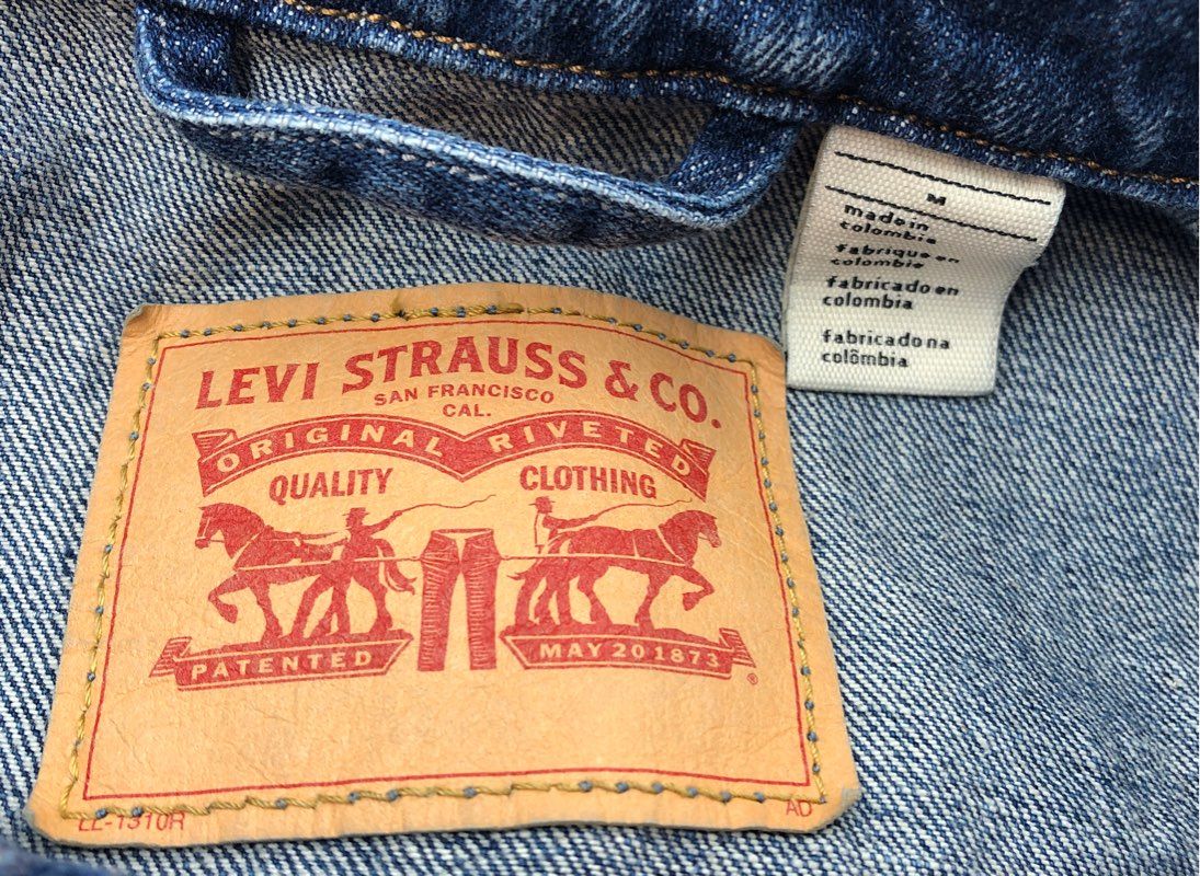 Levi&#39;s Trucker Jacket - Size Medium