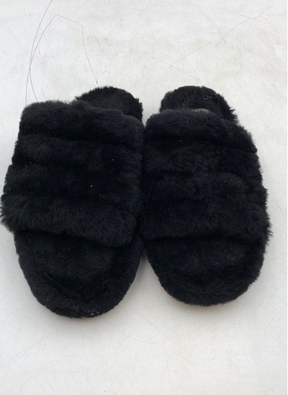 Ugg Women&#39;s Fluff Yeah Black Slide Slipper - Size 4