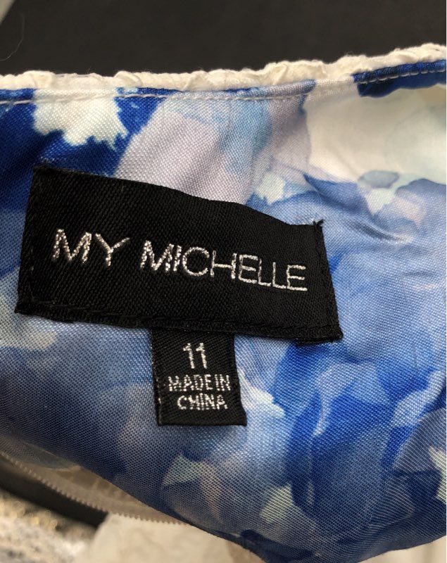 NWT My Michelle Women's Ivory Cropped Blouse - Size 11