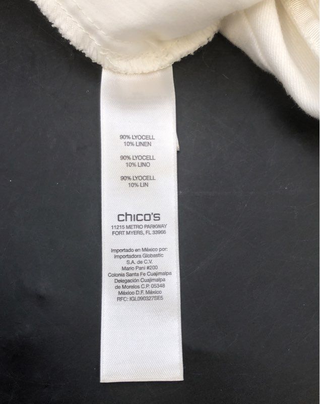 Chico's Women's Antique White Lyocell Linen Blend 11" Inseam Shorts NWT Sz 3
