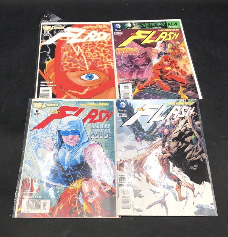 Comic Book Lot DC Comics 1980s-2010s Superhero Batman Flash 25 Comics