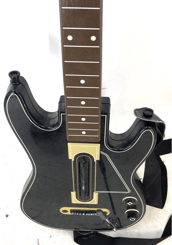 Activision Guitar Hero World Tour 2000s Wireless Guitar Controller Lot of 4