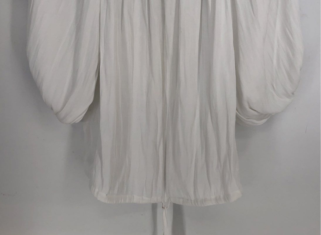 Alice & Trixie By Angela George Women's White Blouse - Size Large