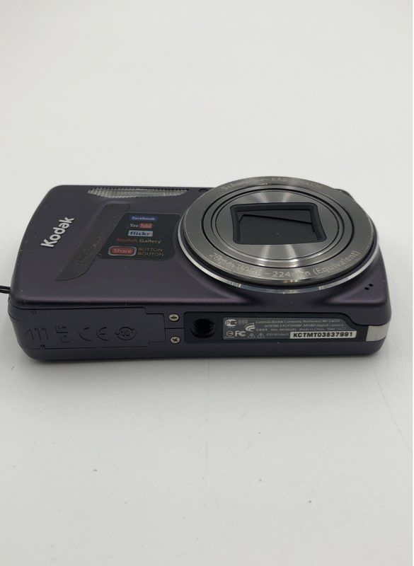 Kodak EasyShare M580 14MP Digital Camera 8x Optical Zoom HD Video