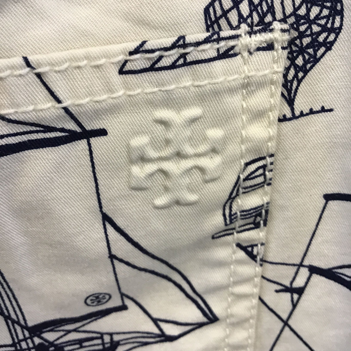 (NWT) Tory Burch Women's Navy Blue\White 'Adrift' Shorts-Size; 24 (+COA)