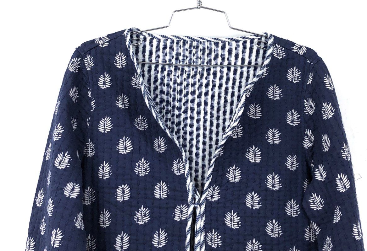 Vineyard Vines Women's Reversible Quilted Jacket Navy Blue Fleur-de-Lis NWT Sz S