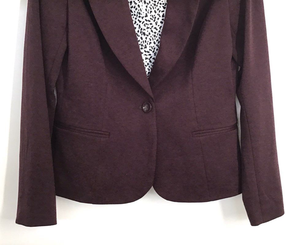 White House Black Market Women's Plum LS Stretch Everyday Knit Blazer Sz 8 NWT