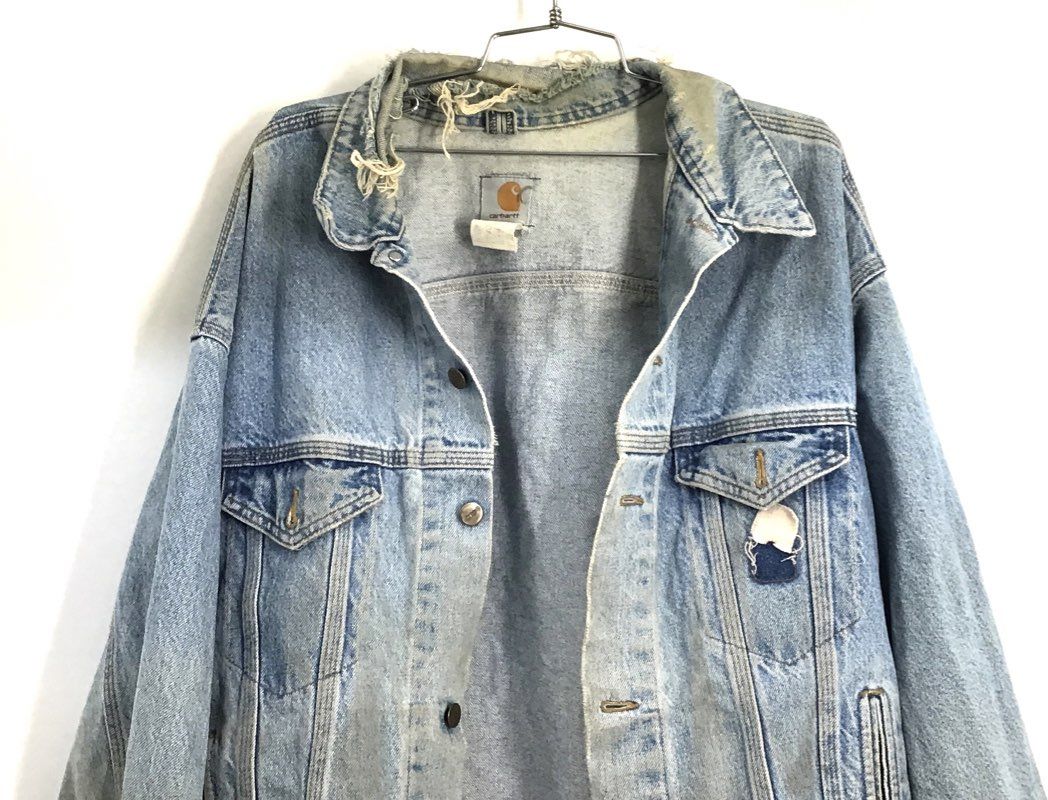Vintage 90s Carhartt Distressed Light Wash Denim Trucker Jacket Sz L