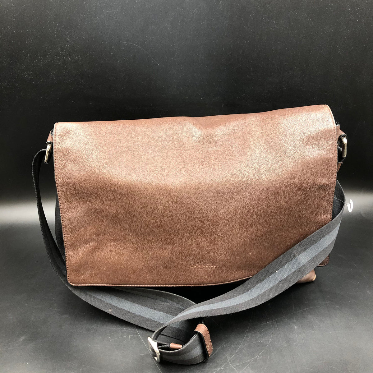 Coach Brown Pebbled Leather Charles Messenger Crossbody Bag COA