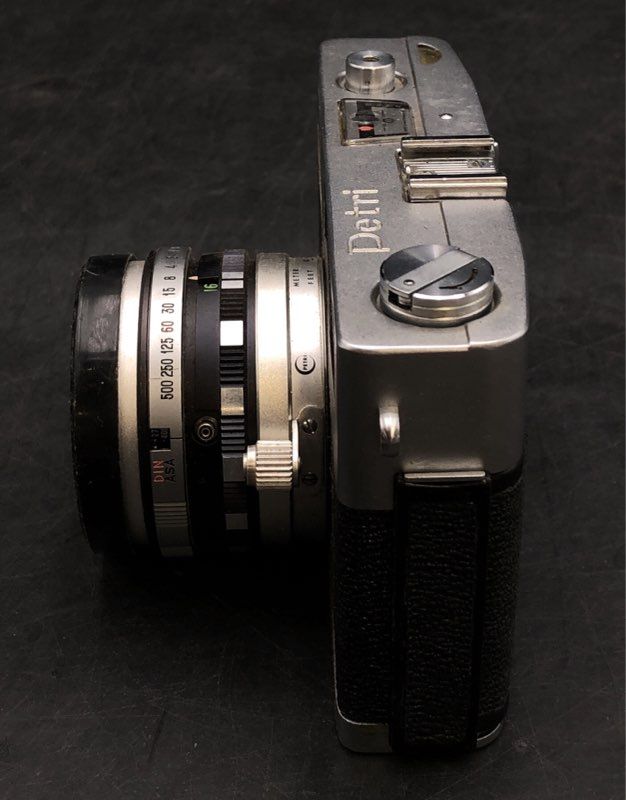 Petri 7S 35mm SLR Film Camera