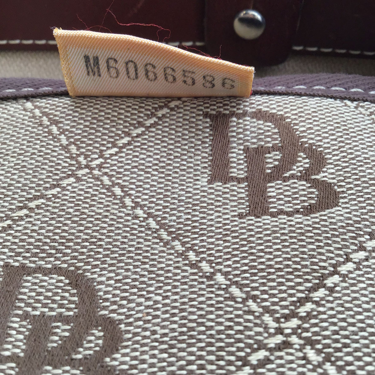 Authentic Dooney &amp; Bourke Women&#39;s Brown Luxury Monogram Tote Bag - COA Included