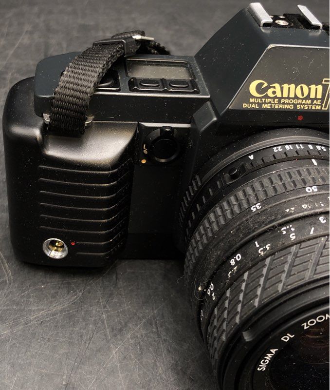 Vintage Canon T70 35mm SLR Camera + 2 Lenses Lot Canon FD Mount