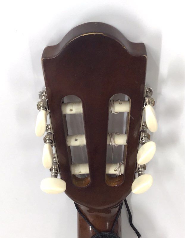 Pyle PGACLS82SUN 6-String Classical Acoustic Guitar Student Model Sunburst