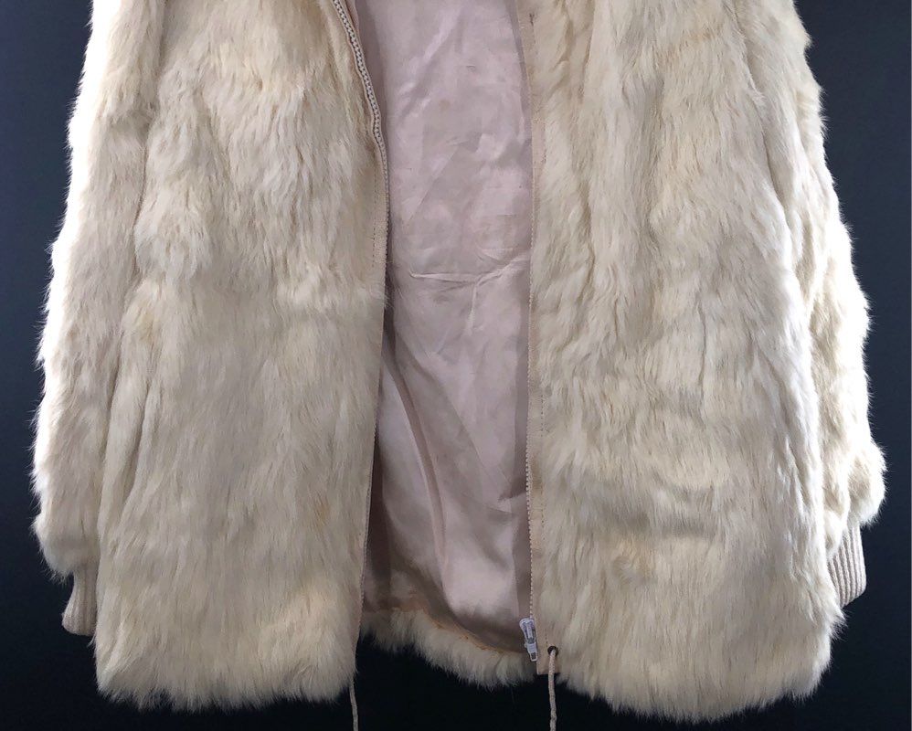 Vintage 90s Wilsons Leather Women's Cream Rabbit Fur Zip Up Jacket Sz M