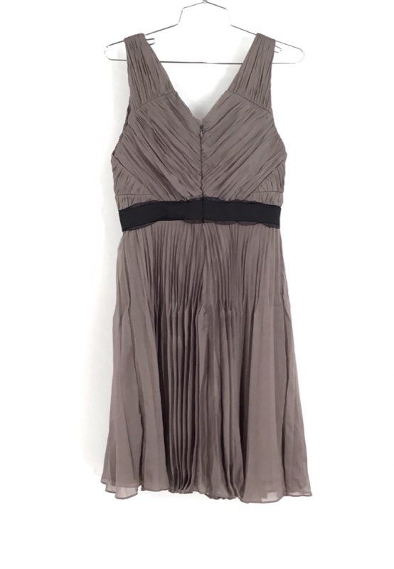 NWT Maxandcleo Taupe Rose Mini Dress - Size 8