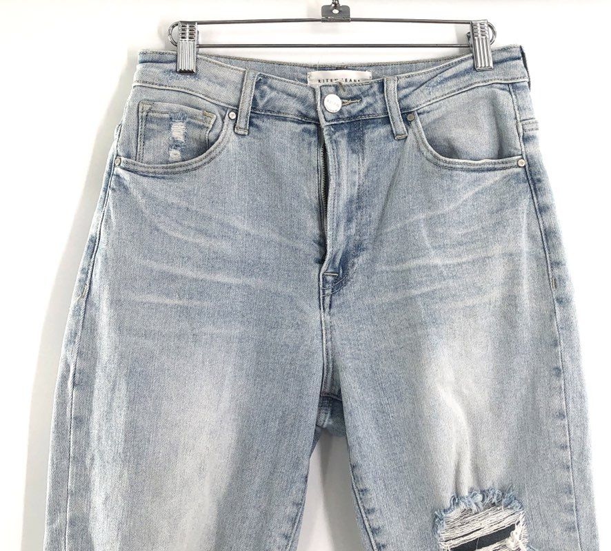 Risen Women's Light Wash High Rise Distressed Ripped Raw Hem Jeans Sz 7