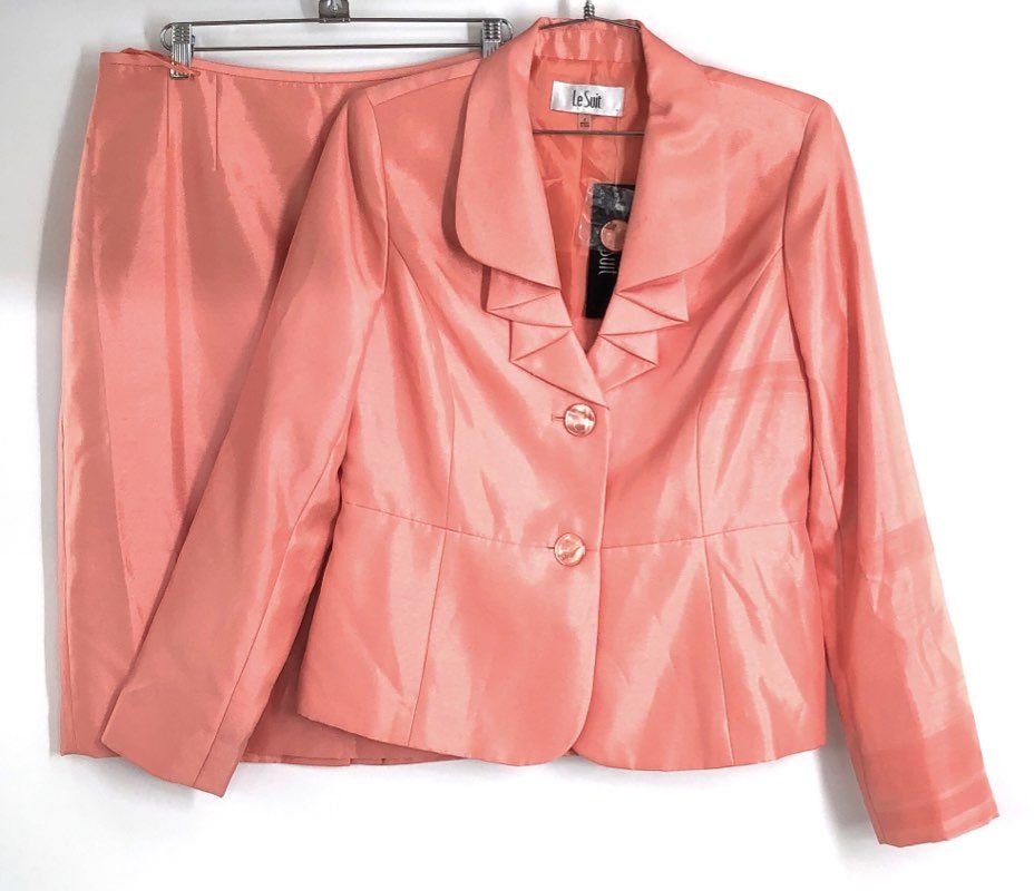 LeSuit Women's 2-Piece Blazer Skirt Suit Apricot Orange Ruffle Sz 4 NWT