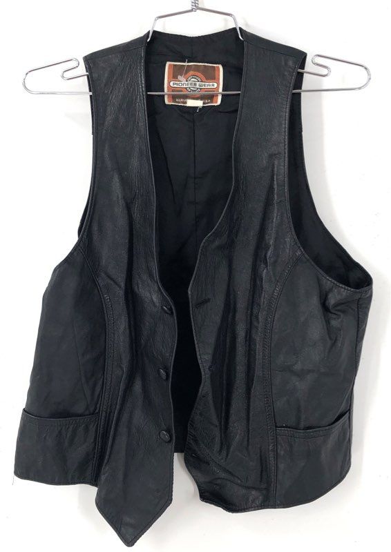 Pioneer Wear Men's Black Vest - Size 38