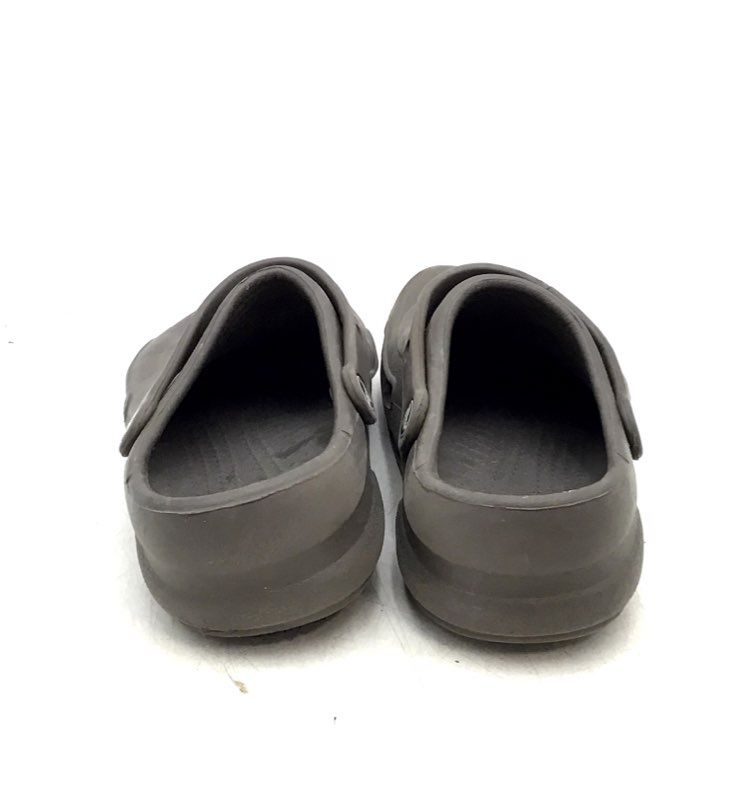 Crocs Women&#39;s Gray Slip-On Clog Shoes - Size 8