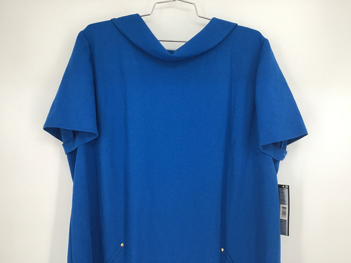 NWT Tahari Women&#39;s Blue Alan Short Sleeve Back Zip Shift Dress - Size 18W