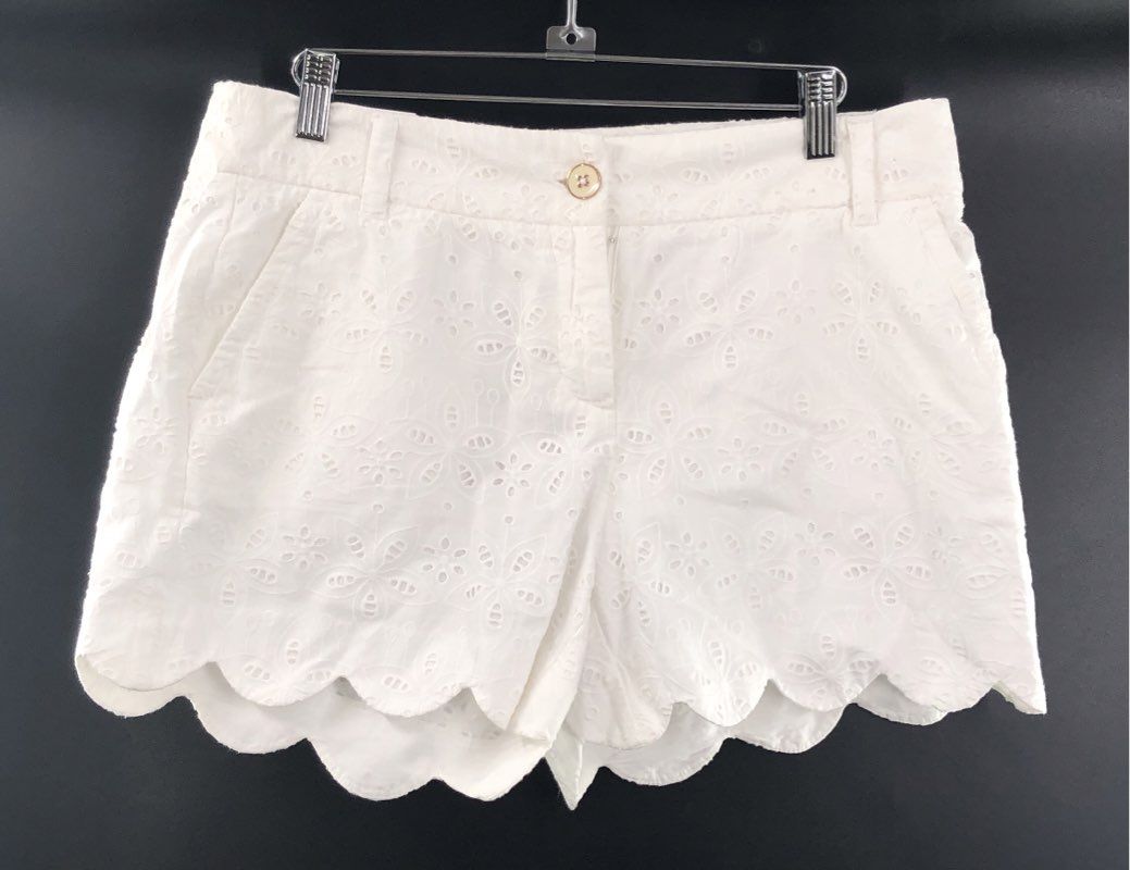 Crown & Ivy Women's White Shelby Scallop Eyelet Floral Cotton Shorts Sz 6 NWT