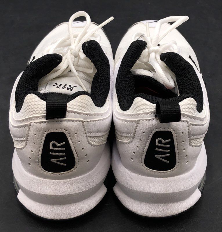 Nike Air Max AP White Black Running Shoes Men's Size 10