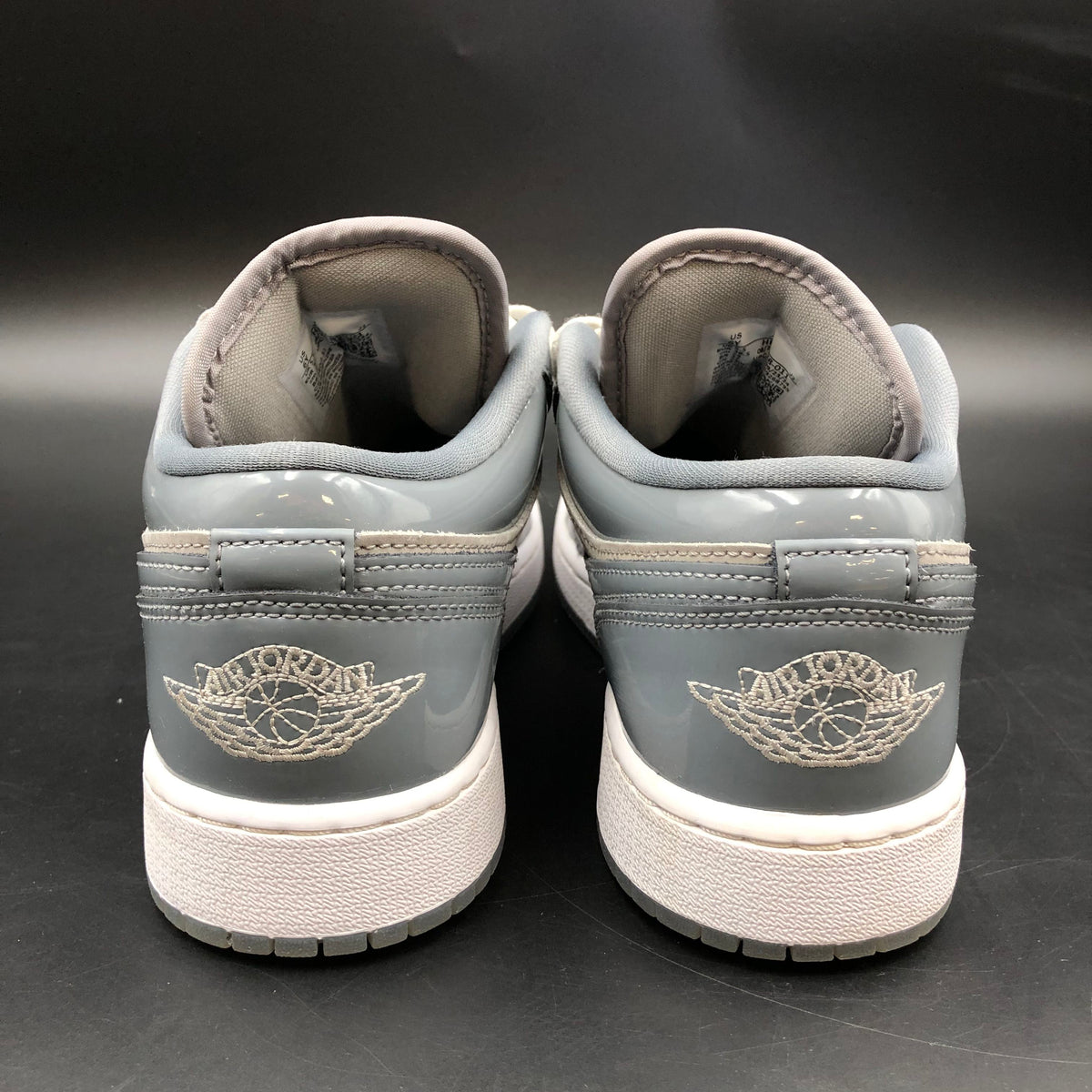 Nike Air Jordan 1 Low Patent Cool Grey Boy's Sneakers Size 6Y COA