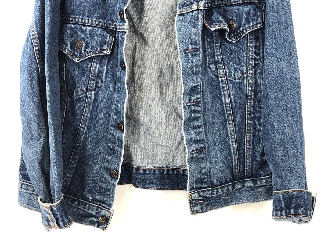 Levi's Men's Blue Denim Trucker Jacket - Size 40